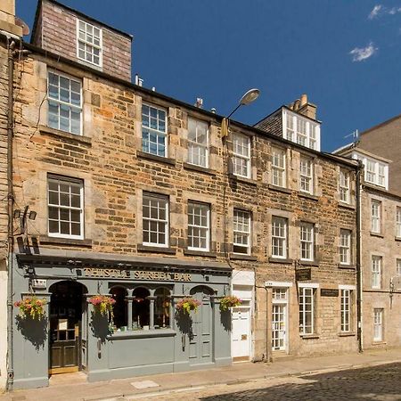 Altido Elegant Georgian 2-Bedrm Apt In Heart Of Old Town Apartamento Edimburgo Exterior foto